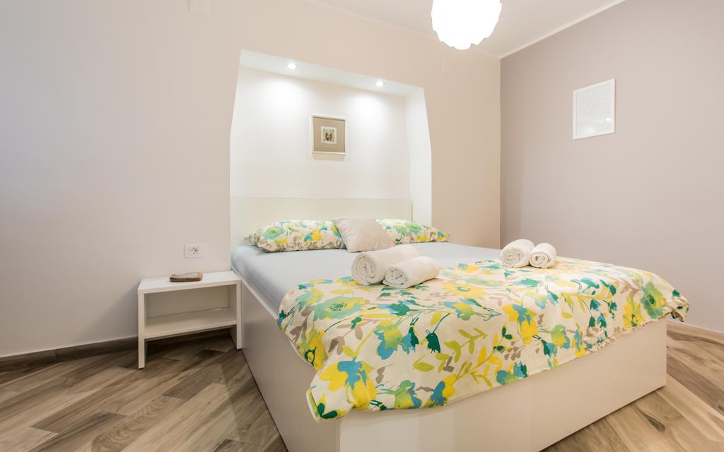 Sunrise Apartment Risika Esterno foto